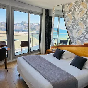 *** Hotel Le Crystal France